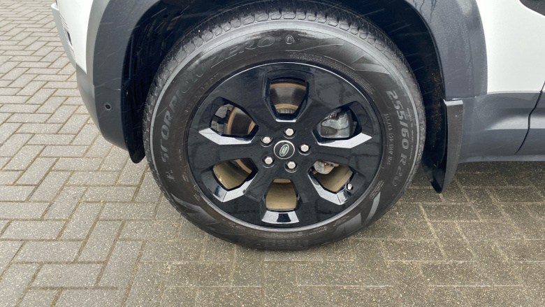 Land Rover Defender 2.0 P300 SE 110 5dr Auto Petrol Estate